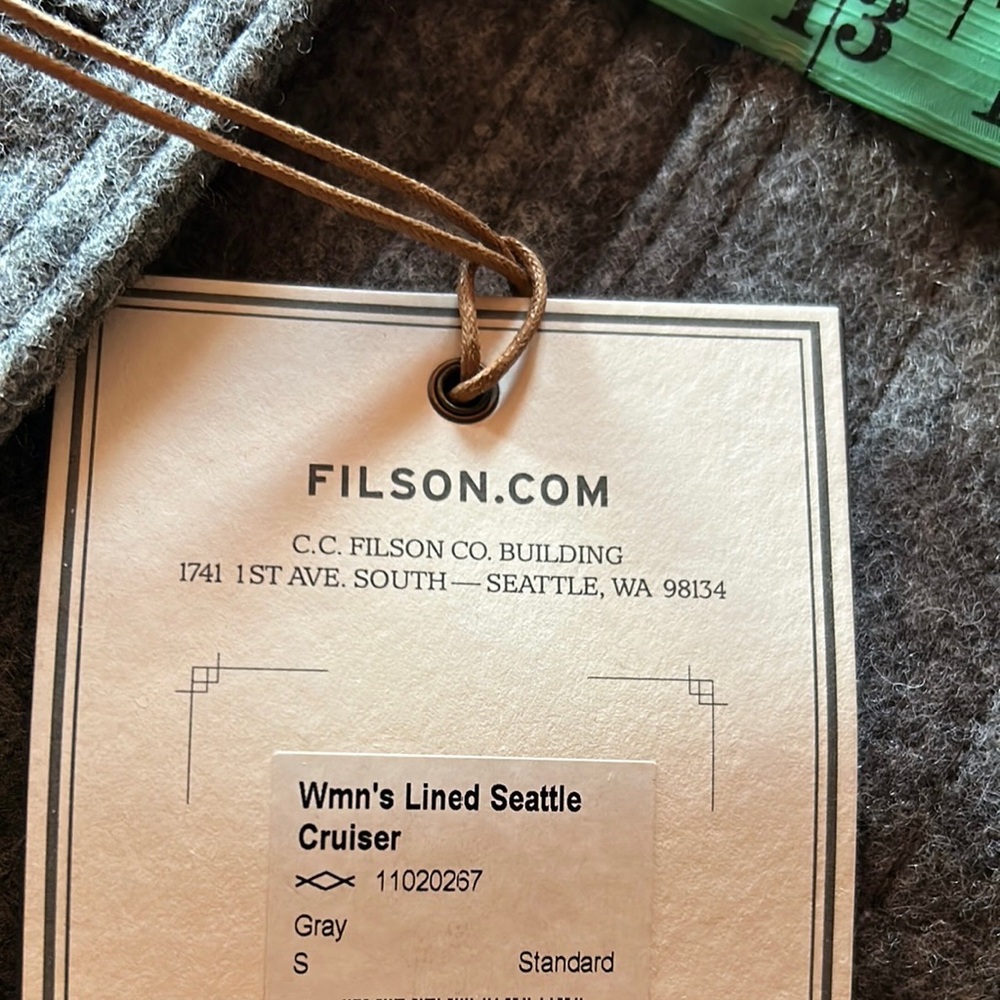 Filson Seattle lined wool cruiser Gray NWT - Picture 14 of 14